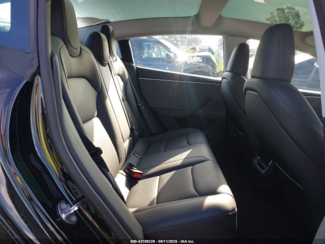 2025 TESLA MODEL 3 5YJ3E1EA3SF968930 Photo 7