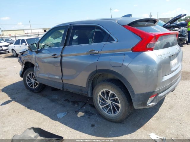2020 MITSUBISHI ECLIPSE CROSS JA4AS3AA0LZ025837 Photo 2