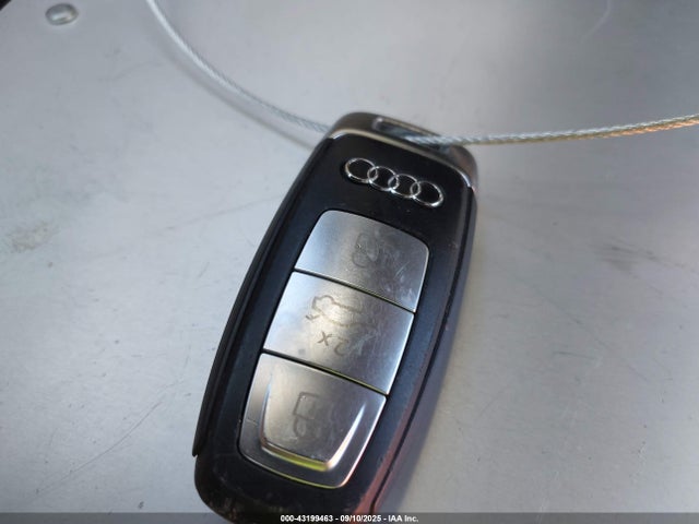 2019 AUDI E-TRON WA1LAAGE4KB009805 Photo 10