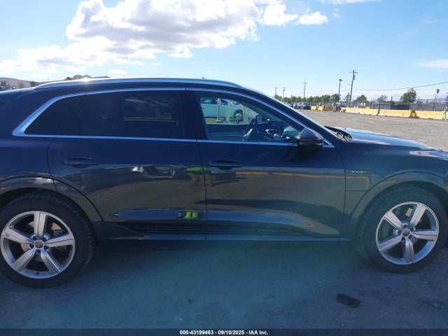 WA1LAAGE4KB009805 Audi 2019