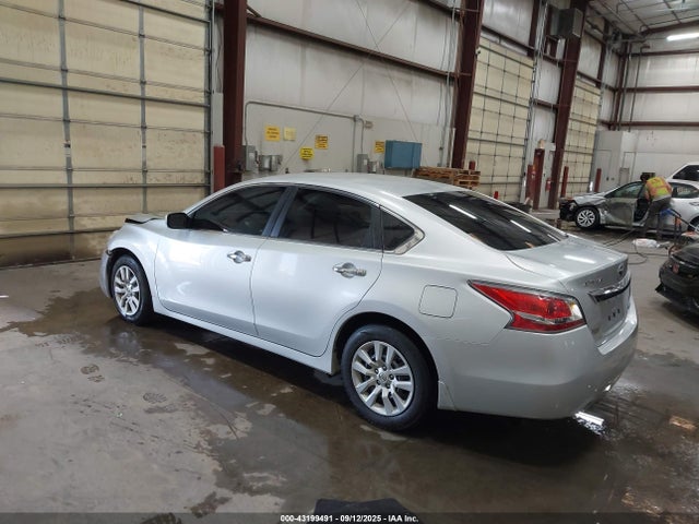 1N4AL3AP3EN338713 Nissan 2014
