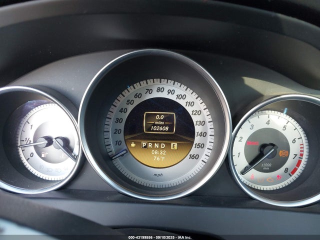 2012 Mercedes-benz C 250 მანქანა იყიდება აუქციონზე, vin: WDDGJ4HB5CF771439, აუქციონის ნომერი: 43199556