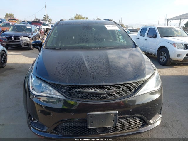 2C4RC1FG5KR640111 Chrysler Pacifica