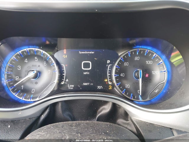 2C4RC1FG5KR640111 Chrysler Pacifica