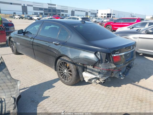 2015 BMW 750LI WBAYF8C54FD655428 Photo 2