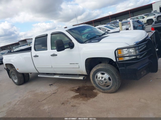2011 Chevrolet Silverado 3500hd Lt მანქანა იყიდება აუქციონზე, vin: 1GC4K0C84BF145927, აუქციონის ნომერი: 43199687