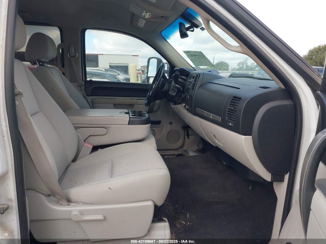 2011 Chevrolet Silverado 3500hd Lt მანქანა იყიდება აუქციონზე, vin: 1GC4K0C84BF145927, აუქციონის ნომერი: 43199687