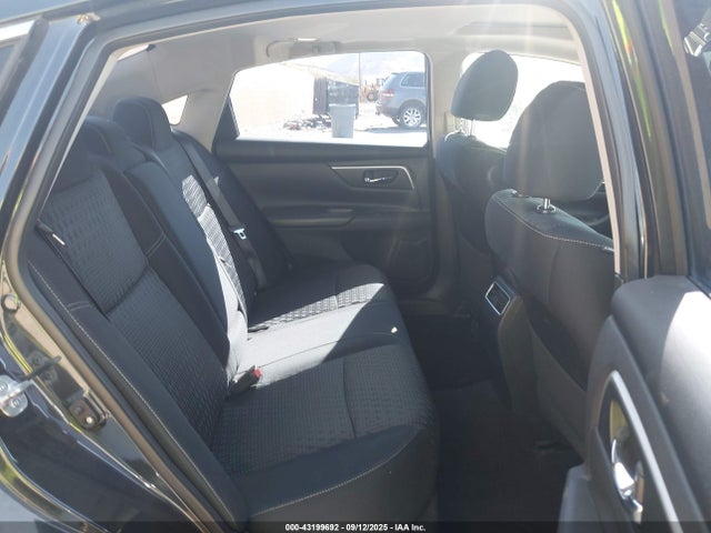 1N4AL3AP5GC119346 Nissan 2016