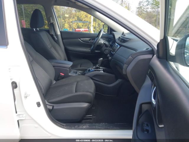 2018 NISSAN ROGUE KNMAT2MV5JP558786 Photo 4