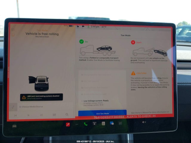 2026 TESLA MODEL Y 7SAYGDEE0TF360694 Photo 6