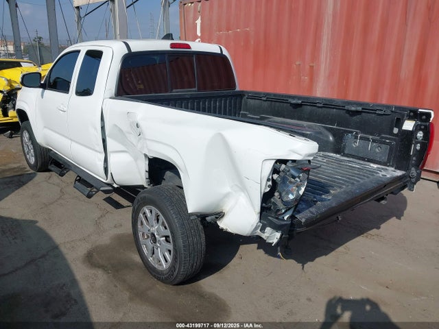 Toyota 2tr-fe 2022 3TYRX5GN7NT061243 Image 3