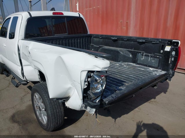 Toyota 2tr-fe 2022 3TYRX5GN7NT061243 Image 6