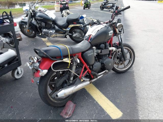 2013 TRIUMPH MOTORCYCLE BONNEVILLE SMT900K18DT590760 Photo 3