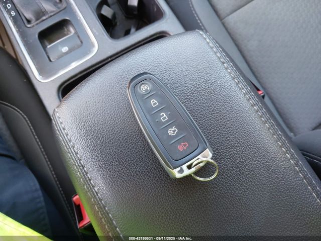 2019 FORD ESCAPE 1FMCU0GDXKUC06797 Photo 10