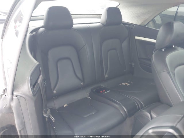 2010 AUDI A5 WAULFAFH6AN025260 Photo 7