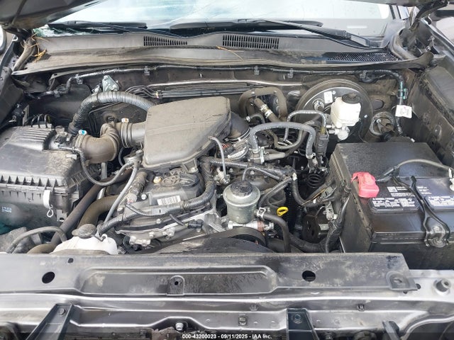 3TYAX5GNXPT076710 Toyota 2tr-fe