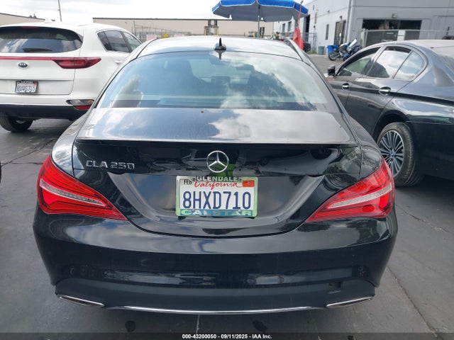 WDDSJ4EB2KN747196 Mercedes-Benz m270