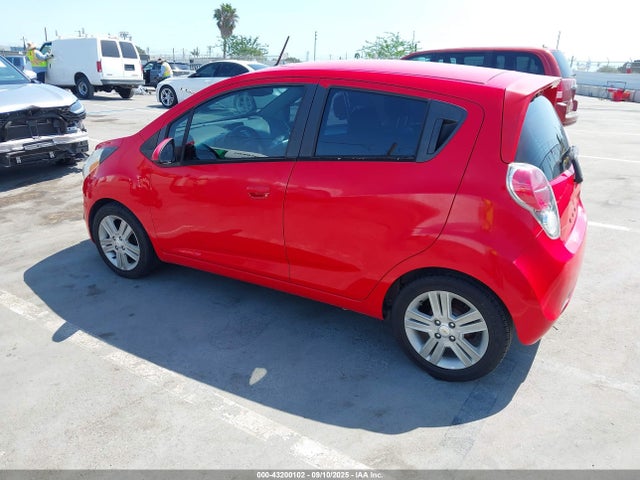 Chevrolet ll0 2014 KL8CC6S94EC539349 Image 3