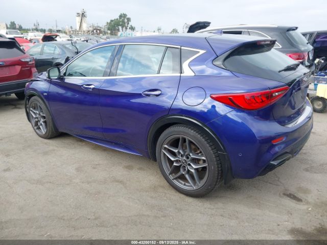 2018 INFINITI QX30 SJKCH5CP0JA054919 Photo 2