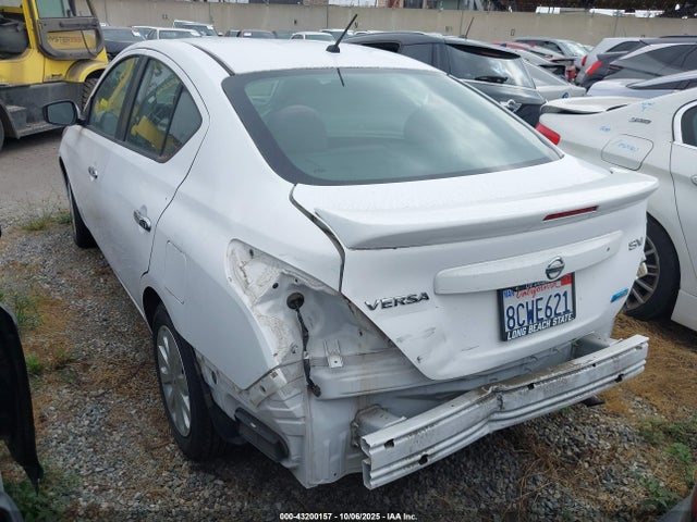 3N1CN7APXGL868607 Nissan 2016