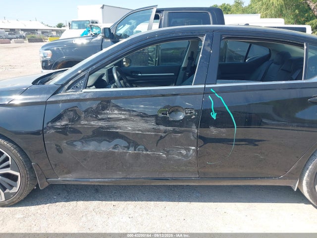 1N4BL4CW9RN305140 Nissan 2024
