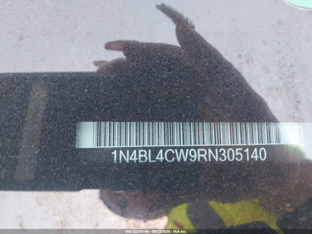 1N4BL4CW9RN305140 Nissan 2024