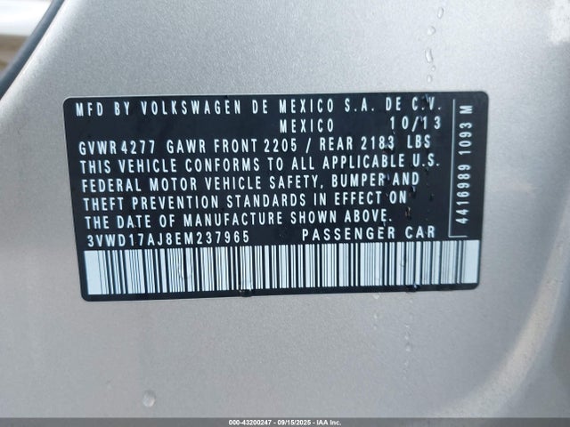 3VWD17AJ8EM237965 Volkswagen 2014
