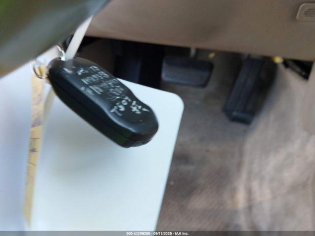 2005 CADILLAC XLR 1G6YV34A855600402 Photo 10