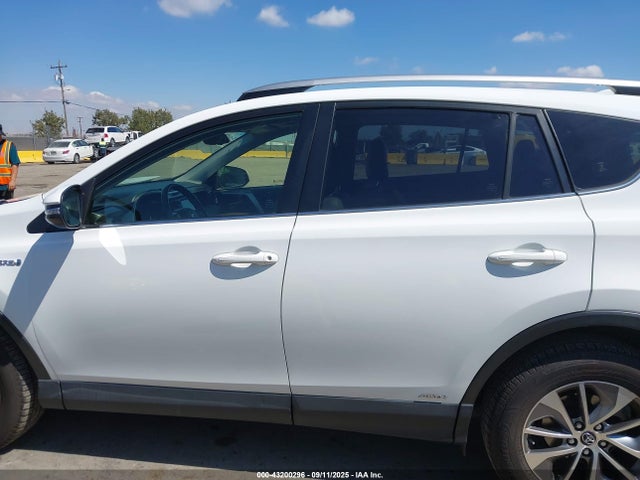 Toyota 2ar-fxe, 2jm+2fm 2016 JTMRJREV5GD005453 Image 15