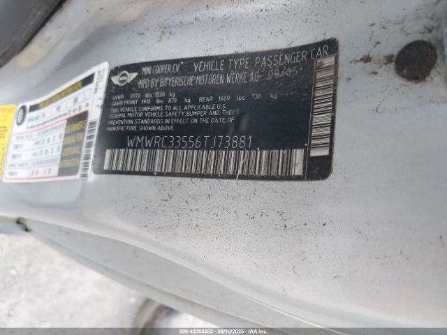 2006 MINI COOPER WMWRC33556TJ73881 Photo 8