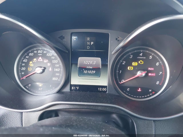 WDC0G4JB2KV135094 Mercedes-Benz m274