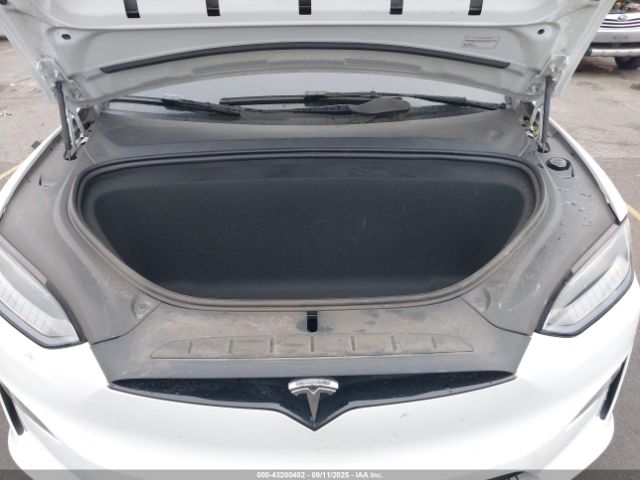 2023 TESLA MODEL X 7SAXCDE52PF415188 Photo 9