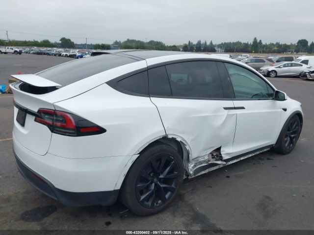 2023 TESLA MODEL X 7SAXCDE52PF415188 Photo 5
