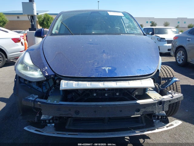 Tesla Model Y 2023 7SAYGDEE4PF915393 Image 13