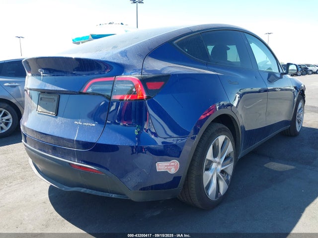 2023 TESLA MODEL Y 7SAYGDEE4PF915393 Photo 3