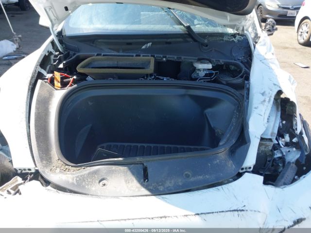2021 TESLA MODEL Y 5YJYGAEEXMF158832 Photo 9