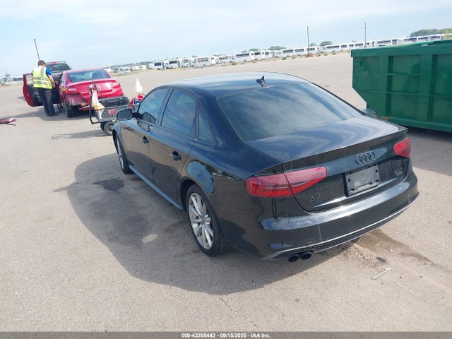 2015 AUDI A4 WAUBFAFLXFN017413 Photo 2