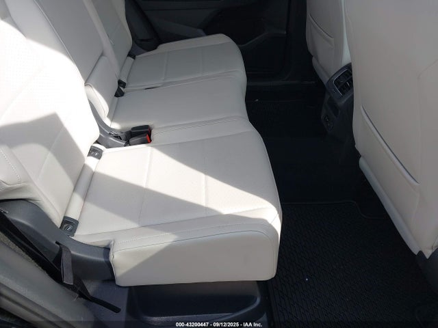Volkswagen 2018 2018 3VV2B7AX0JM084778 Image 8