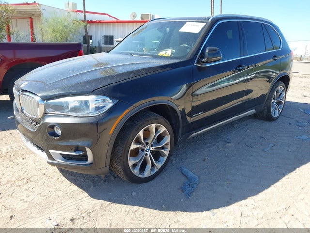BMW X5 2018 5UXKR0C59JL076028 Image 2