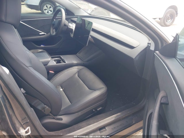 2024 TESLA MODEL 3 5YJ3E1EB2RF734944 Photo 4