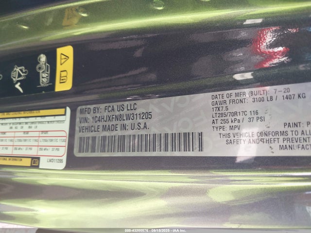 1C4HJXFN8LW311205 Jeep 2020