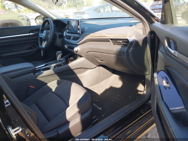 Nissan 2023 2023 1N4BL4DVXPN357248 Image 5