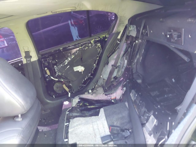Infiniti 2019 2019 JN1EV7APXKM516375 Image 18