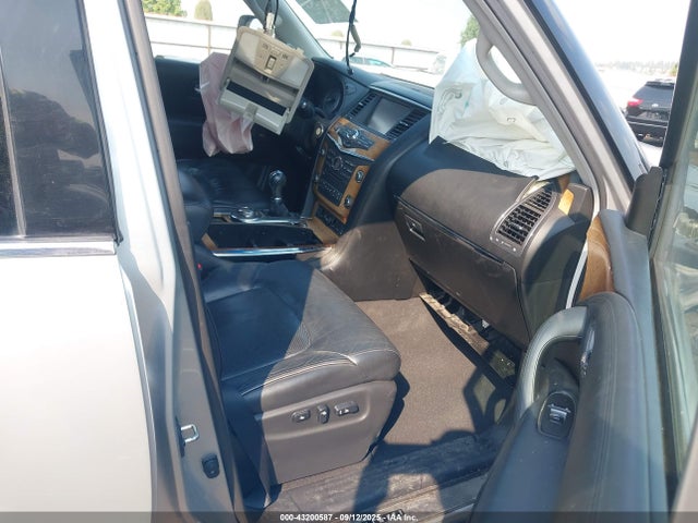 Infiniti QX80 2014 JN8AZ2NC4E9353308 Image 5