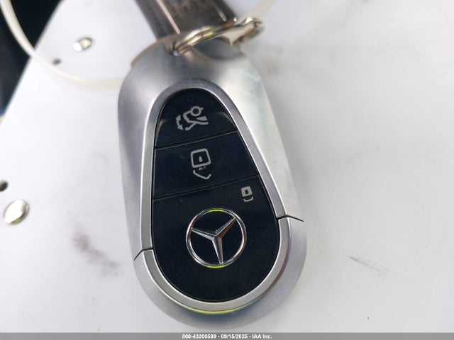 W1K6G7GB3PA167923 Mercedes-Benz m176