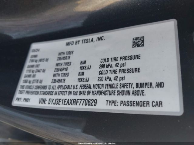 2024 TESLA MODEL 3 5YJ3E1EAXRF770629 Photo 8