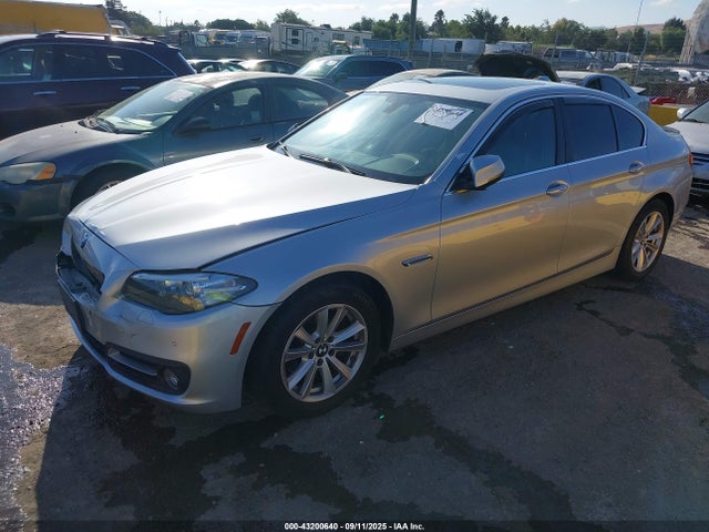 BMW 2015 2015 WBA5A5C58FD519593 Image 2