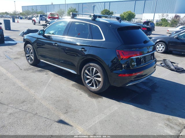 2021 AUDI Q5 WA1AAAFY4M2044401 Photo 2