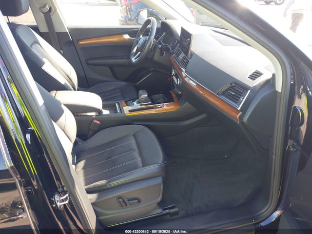 2021 AUDI Q5 WA1AAAFY4M2044401 Photo 4
