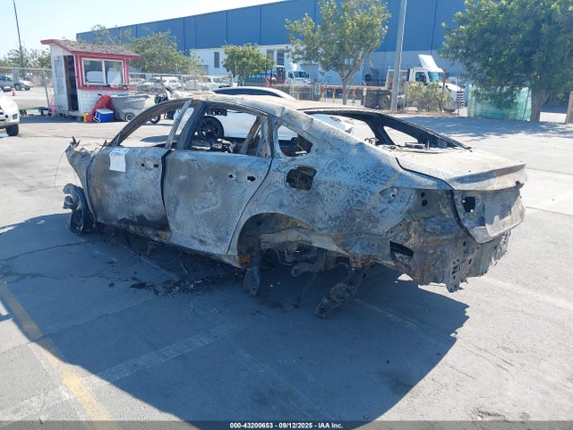 1HGCV1F49NA064037 Honda l15be